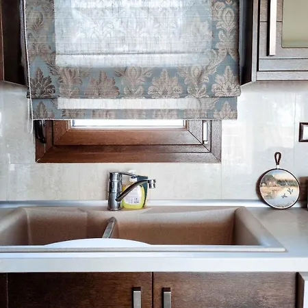 Tristan Beachfront House Flogita