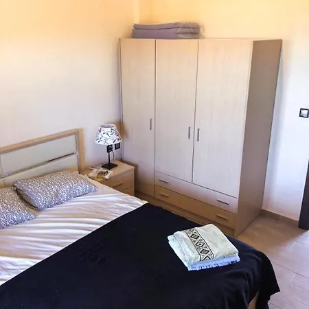 Tristan Beachfront House *