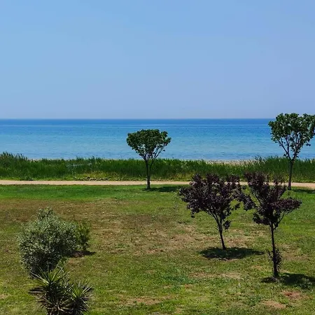 Tristan Beachfront House Σπίτι διακοπών *